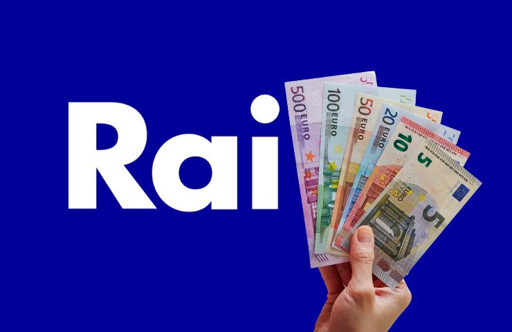 scritta rai con mano che tiene banconote euro