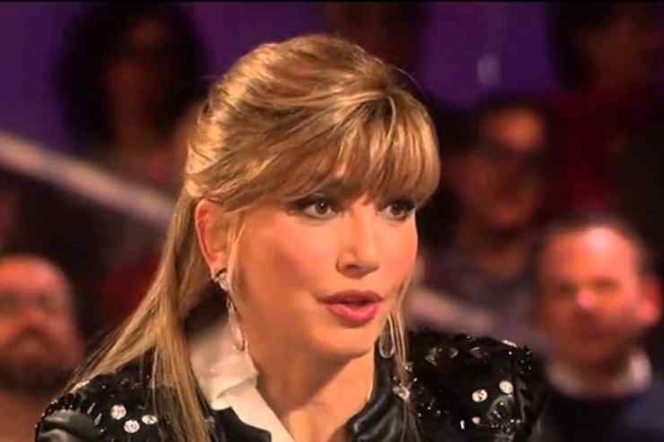 Milly Carlucci intervista